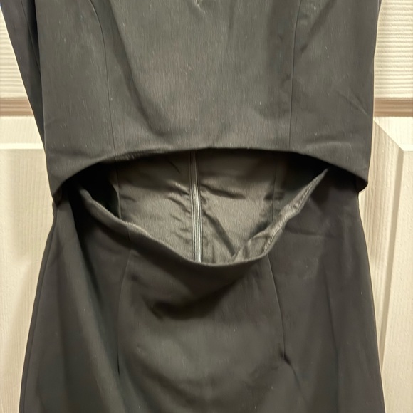 French Connection 🫐 Black Sleeveless Cut Out Sexy Party Mini Dress Size 0 - Picture 5 of 11